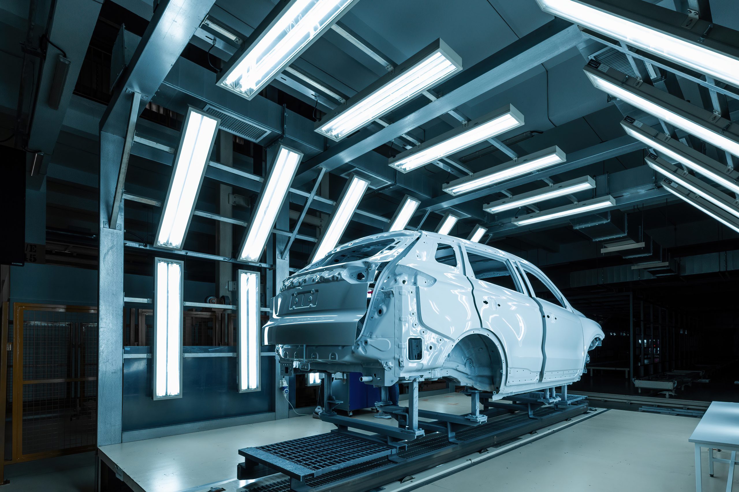 Warehouse sequencing, car body at the inspection stand, high-tech production of electric cars